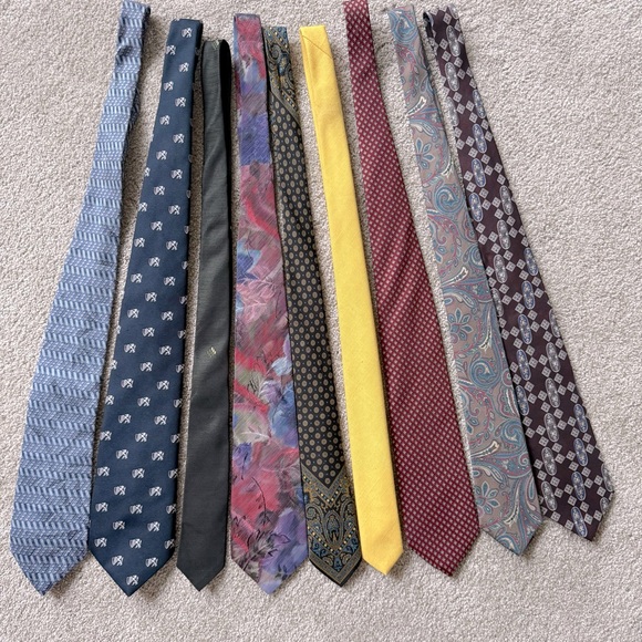 Bundle of nine men’s ties- all different brands - Picture 1 of 12